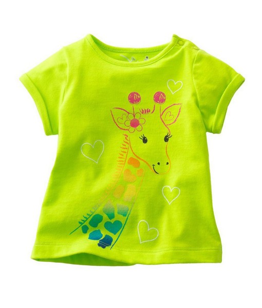 Green Giraffe Love Tee 1