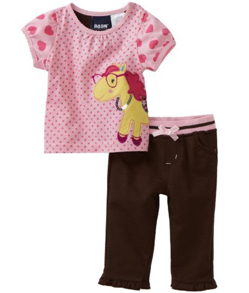 Pony Hearts Pink Tee + Brown Pant 1