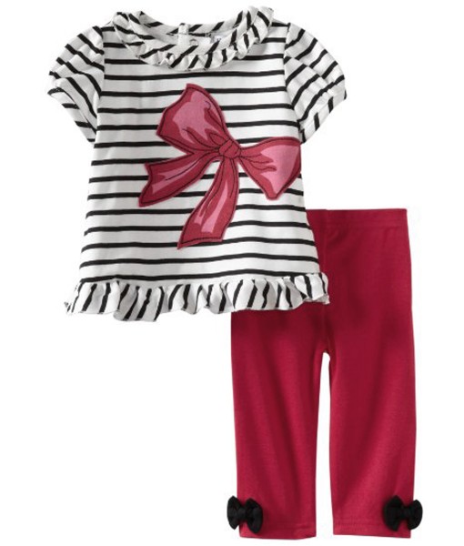 Bow Stripes Tee + Red Pant 1