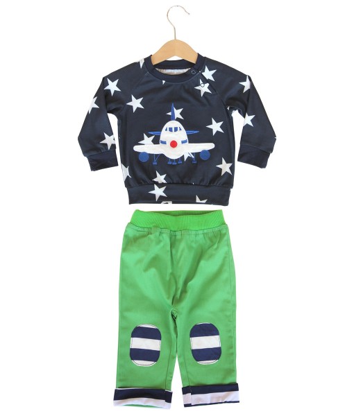 Plane Star Blue Tee + Green Midi Pant 1